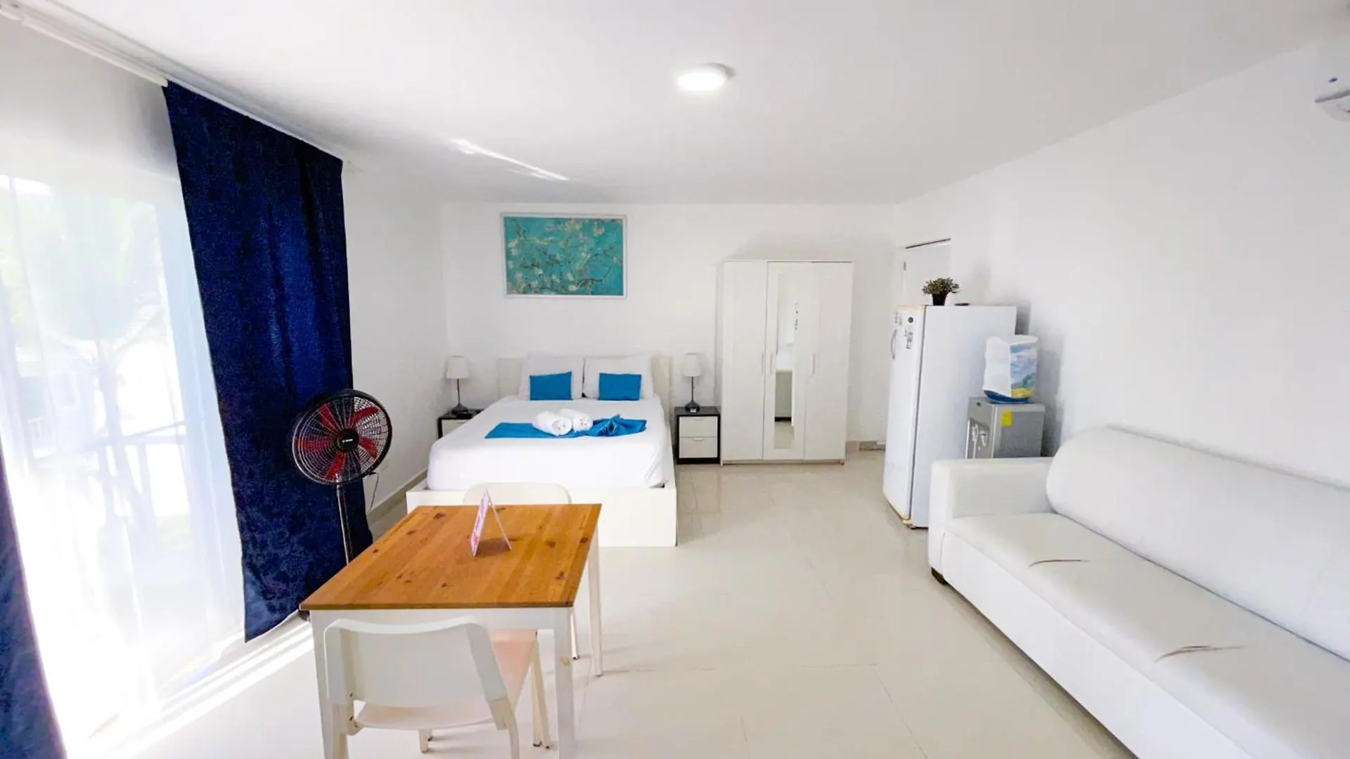 Hotel Studios Suites Los Corales Tropicana Adventure Bavaro Beach Pool & Spa Punta Cana
